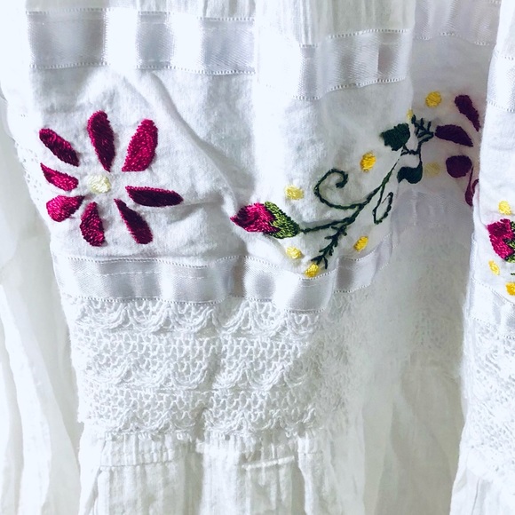 Mexican Off Shoulder Dress Floral Embroidered Lace Gauzy Cotton Size L - Picture 13 of 15